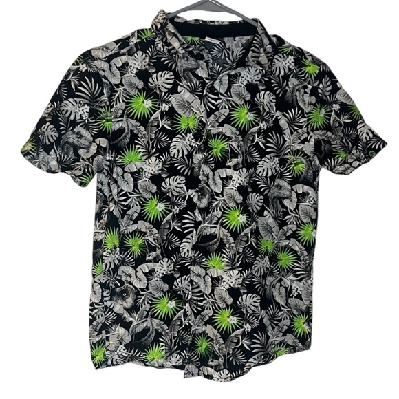 Jurassic Park Universal Studios Button Down Shirt Boys SZ LG - Picture 1 of 4